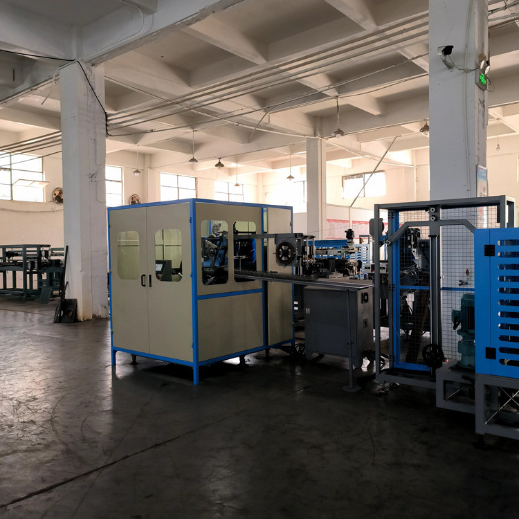 210 mm Matrassenveerfabricator Machine voor Meubel Matras Bed Core Coiling